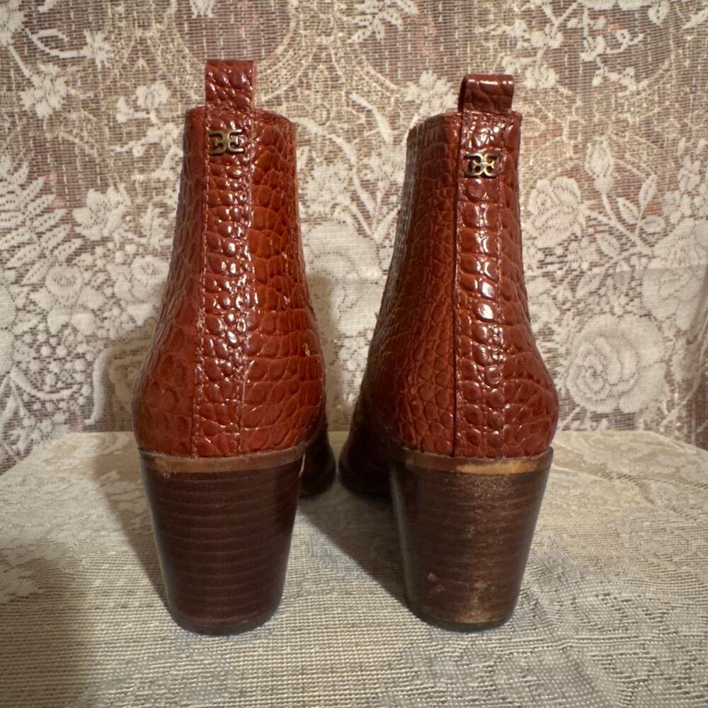 The ultimate statement boots - Picture 3 of 7
